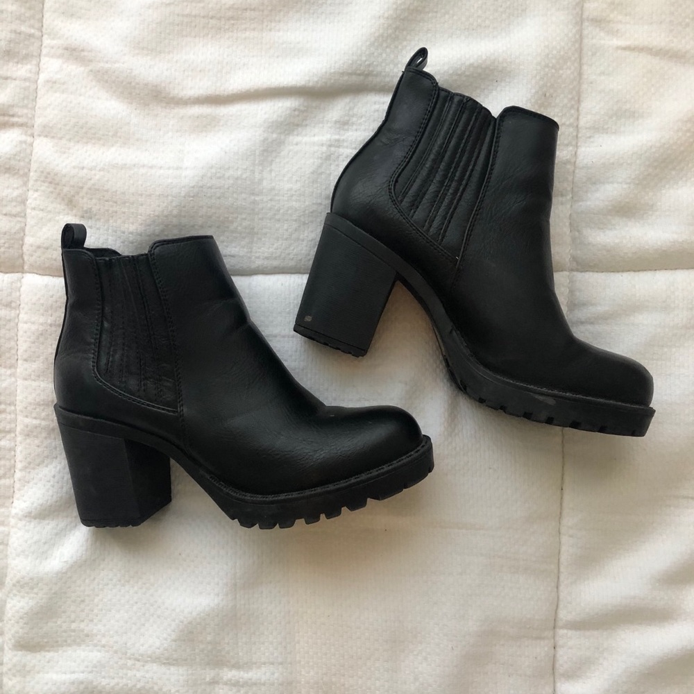 Cathy Jean Booties